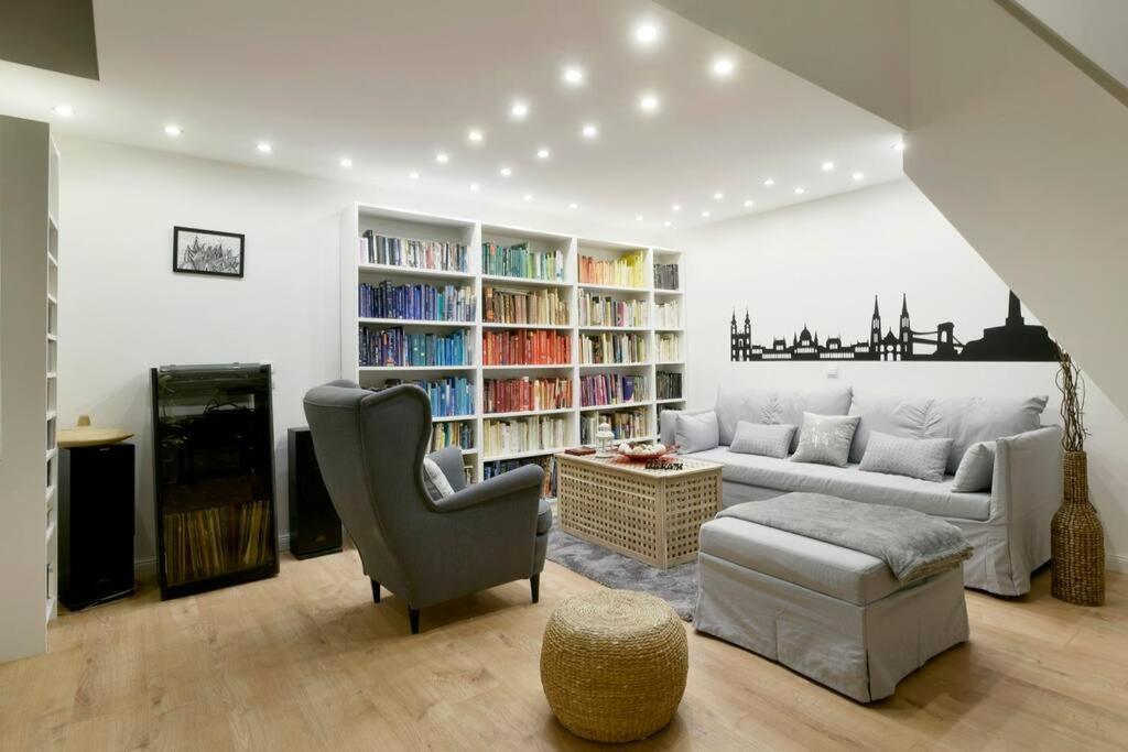 Downtown Island Of Peace By Nw Apartment Budapest Bagian luar foto
