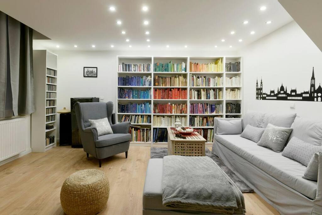 Downtown Island Of Peace By Nw Apartment Budapest Bagian luar foto